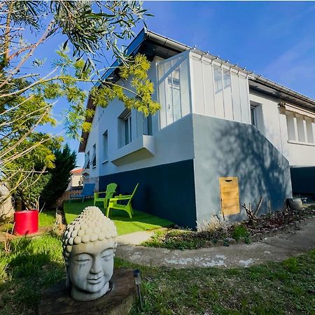 Serenity Suite Vénissieux Εξωτερικό φωτογραφία