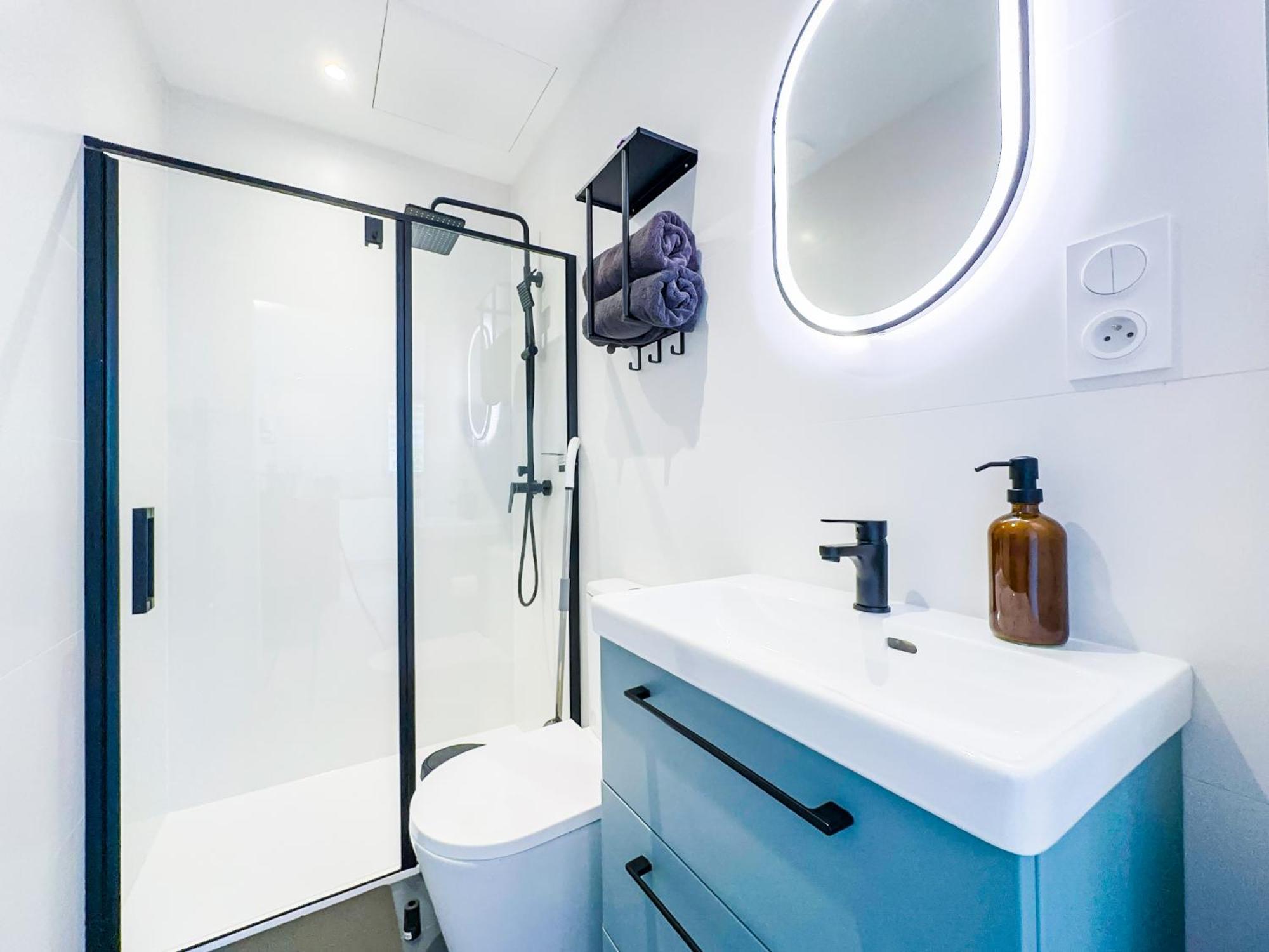 Serenity Suite Vénissieux Εξωτερικό φωτογραφία