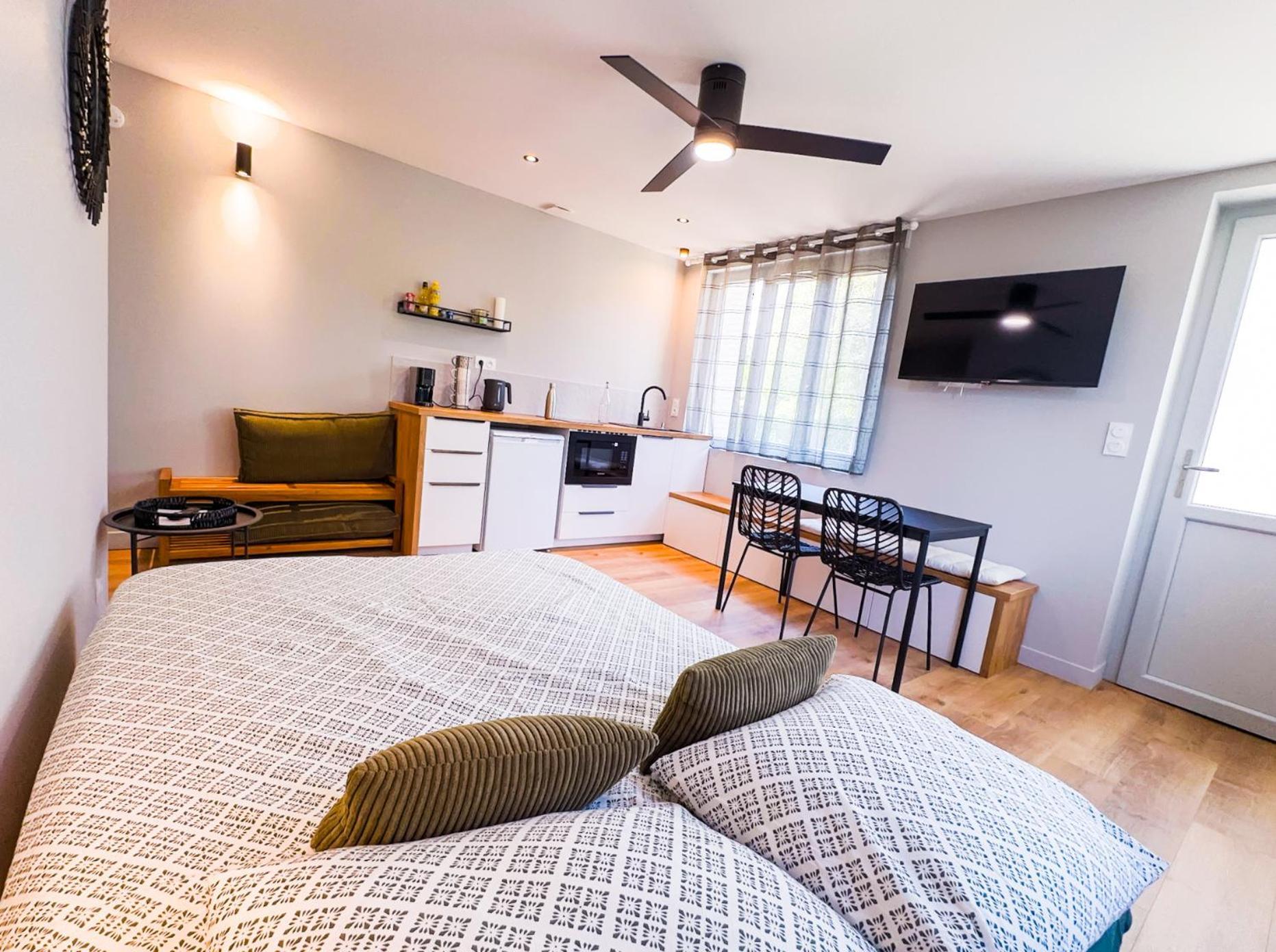 Serenity Suite Vénissieux Εξωτερικό φωτογραφία