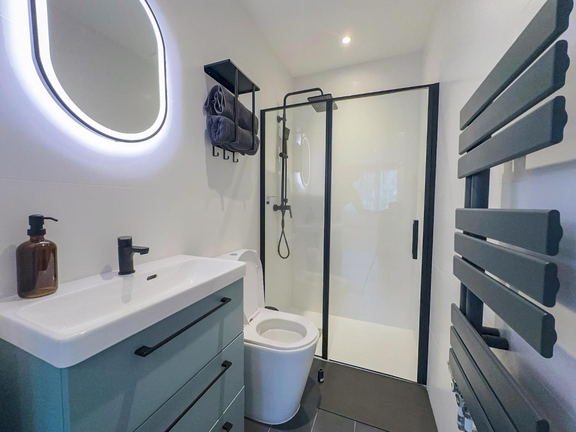 Serenity Suite Vénissieux Εξωτερικό φωτογραφία