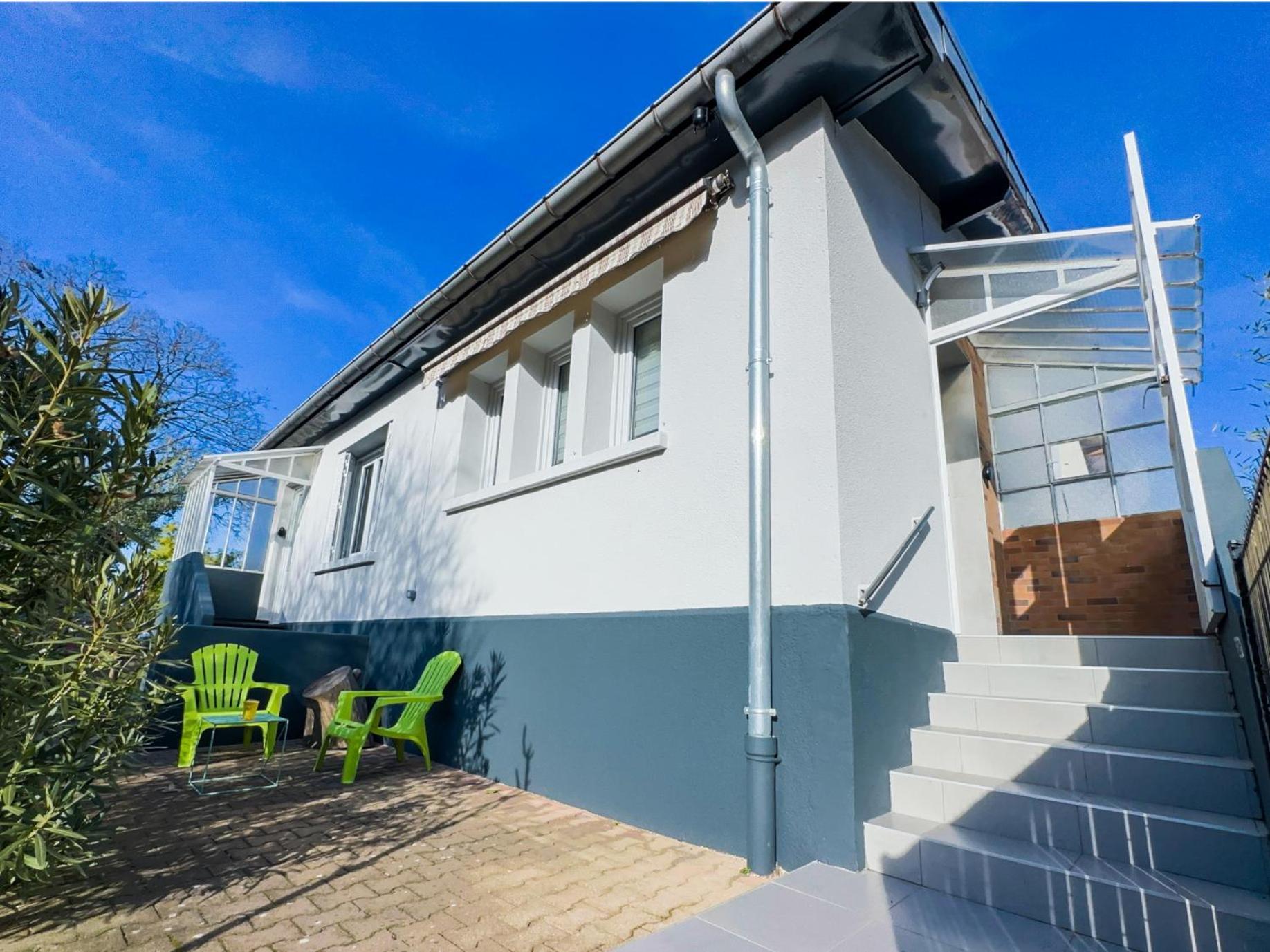Serenity Suite Vénissieux Εξωτερικό φωτογραφία